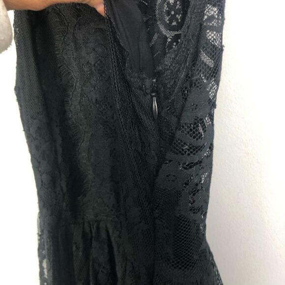 FREE PEOPLE | Verushka Lace Button Back Dress Sz 2 - Picture 9 of 14